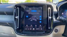 Volvo XC40 2.0 B4P Ultra Dark 5dr Auto Petrol Estate